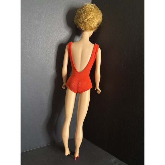 Vintage 1962 Barbie Bubblecut Doll - Original Swimsuit & One Heel- Made In Japan - Picture 7 of 13